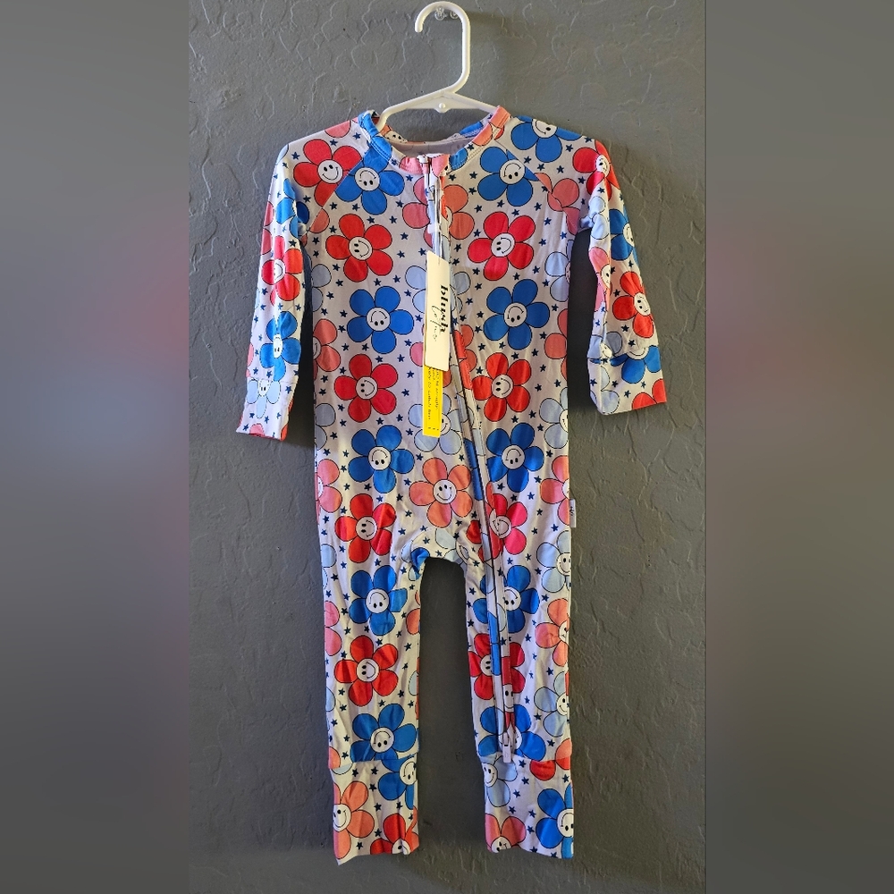 NWT Blush Lotus outfit